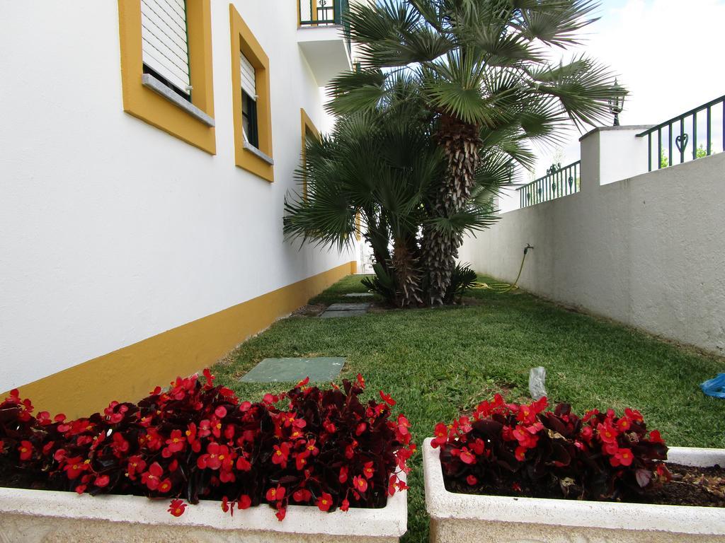 Hotel Louro Obidos Exterior photo